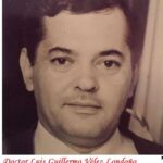 LA PASCUA DEL .EXGOBERNADOR LUIS GUILLERMO VÉLEZ LONDOÑO<br>Por: Rubén Darío Franco Narváez<br>Con lleno completo de la Catedral “Nuestra Señora de la Pobreza” de Pereira, los risaraldenses despidieron religiosamente a su exgobernador Luis Guillermo Vélez Londoño, en horas de la tarde del viernes 18 de noviembre 2022, en Misa de Cenizas oficiada por el Sacerdote Nelson Giraldo Mejía.<br>Dando apertura a la ceremonia religiosa, fueron leídas dos resoluciones y entregadas –en nota de estilo- a las doctoras Ana María Vélez Zuluaga –Abogada- y Carolina –Administradora de Empresas-. La primera expedida por la Gobernación Risaralda firmada por el mandatario Víctor Manuel Tamayo Vélez; y, la segunda por la Cámara de Comercio de Pereira, firmada por el presidente ejecutivo Jorge Iván Ramírez González.<br>El abogado Juan Hurtado Cano -excongresista, exembajador de Colombia en Guatemala, exsecretario de Gobierno-, destacó las buenas acciones del gobernador Luis Guillermo Vélez Londoño en los 14 municipios de Risaralda.<br>Ana María Vélez Zuluaga, en conmovedora intervención –con visibles lágrimas rodando sobre rostro-, hizo una mini-biografía de su padre: “Muy dedicado al hogar. Amante de los catorce municipios de la verde Risaralda. Cafetero. Prudente, nunca habló mal de nadie. Visionó una Risaralda unida y pujante, tal como lo es actualmente. Ingeniero Mecánico de la Universidad Tecnológica de Pereira. Agricultor. Hombre digno y cívico. Profesor. Gobernador de Risaralda 1981-1982. Miembro de la Junta Directiva de las Empresas Públicas de Pereira. Inteligente. Deja una familia unida y orgullosa de él. Se fue tranquilamente… agradecido de la vida y sus frutos…Descansa en Paz querido Papá, cumpliste tu misión”.<br>El Padre Nelson Giraldo Mejía, en su homilía, agradeció –en nombre del pueblo pereirano- las buenas obras realizadas en la capital risaraldense por el doctor Luis Guillermo Vélez Londoño –durante su administración 1981-1982.<br>Después de la Liturgia de la Eucaristía, el Sacerdote Nelson Giraldo Mejía, sitúo al lado izquierdo del atril del altar mayor a las dos hijas del doctor Luis Guillermo Vélez Londoño: Ana María y Carolina, quienes con sus manos abiertas elevándolas al cielo, entregaron el alma de su querido papá a Dios Supremo.<br>Luego de impartir la bendición, el Padre Nelson Giraldo Mejía, sitúo al lado del cofre de cenizas a Ana María Vélez Zuluaga con su esposo Andrés Gaviria Cuartas y su hija Lourdes Gaviria Vélez; a Carolina y su esposo Alejandro Bernal Ángel, pareja acompañada de sus tres hijos: Martina, Emilia y Esteban Bernal Vélez. El celebrante, entregó las cenizas a las dos hijas del exgobernador Luis Guillermo Vélez Londoño, quienes hicieron el recorrido por la nave central de la Catedral de Pereira, seguidas –en procesión- por familiares, allegados y representantes del pueblo risaraldense.