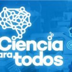MinCiencias destinará más. de $19 mil millones a la formación de doctores<br><em>&nbsp;• El Ministerio de Ciencia, Tecnología e Innovación abrirá una convocatoria por $19 mil millones para Doctorados Nacionales con enfoque territorial, étnico y de género. En total 54 profesionales serán beneficiados con la iniciativa que se publicará en el primer semestre de 2023.</em><em>• El Ministro de Ciencia, Tecnología e Innovación, Arturo Luna, también anunció que la entidad destinará $2.600 millones para apoyar las estancias postdoctorales de 16 colombianos.&nbsp;</em><strong>Bogotá, 23 de diciembre de 2022.</strong><br>El Ministerio de Ciencia, Tecnología e Innovación destinará $19 mil millones para financiar 54 becas doctorales para profesionales de esas áreas, informó el titular de la cartera, Arturo Luna, y señaló que en 2023 el Gobierno Nacional fortalecerá las acciones para impulsar la formación de alto nivel en Colombia.&nbsp;<br>“Entendemos la importancia de la formación de alto nivel en las regiones. Por eso vamos a destinar $19 mil millones para financiar 54 becas doctorales para aquellos profesionales que se quieran seguir formando en alto nivel en ciencia, tecnología e innovación”, señaló el Ministro.&nbsp;La convocatoria se abrirá en el primer semestre de 2023 por $19.103 millones, y permitirá que 54 colombianos profesionales tengan financiamiento para sus estudios doctorales.&nbsp;La iniciativa, diseñada teniendo en cuenta el enfoque territorial, étnico y de género, será orientada a la solución de los grandes desafíos del país con relación al Programa de Ciencia para la Paz y la Ciudadanía, y a las cuatro misiones definidas por MinCiencias:&nbsp;&nbsp;• Bioeconomía, ecosistemas naturales y territorios sostenibles.• Derecho a la alimentación.• Energía eficiente, sostenible y asequible.• Soberanía sanitaria.&nbsp;El apoyo económico que se otorgará a los beneficiarios cubrirá los costos de los estudios y también incluirá recursos para sostenimiento durante el proceso de formación en Colombia.<br><strong>Vinculación de doctores al mercado laboral</strong>&nbsp;Así mismo, el Ministro de Ciencia anunció una Convocatoria de Estancias Postdoctorales que destinará $2.609 millones a la vinculación de 16 profesionales con formación doctoral a diferentes escenarios en los que se desarrollan procesos de investigación.&nbsp;“Tenemos recursos cercanos a los $3 mil millones para financiar 16 estancias postdoctorales, dirigidas a aquellos doctores que se han formado en Colombia o en el exterior y que quieran vincularse a una universidad, un centro de investigación o a una empresa para desarrollar estancias de investigación. Con esto lo que queremos es seguir apoyando la formación de alto nivel y la vinculación de doctores al mercado laboral. Esta es una primera fase de acciones que vamos a tomar desde el ministerio, orientadas a la formación de alto nivel y la de vinculación de doctores al mercado laboral durante el 2023”, precisó el Ministro Luna.