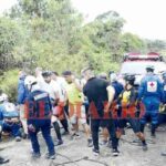 EN TREMENDO CHOQUE A LA ENTRADA AL PARQUE INDUSTRIAL RESULTARON CON HERIDAS TRES PERSONAS.