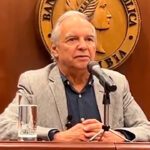 CAIDA DEL MINISTRO DE HACIENDA.